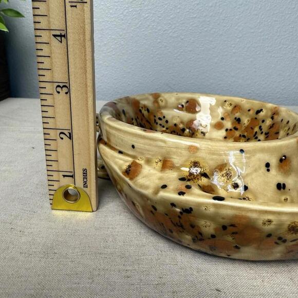 Handmade Ceramic Solo Snack Bowl - Picture 6 of 6